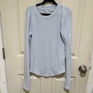 American Eagle Outfitters Blue and White Striped Long Sleeve Tee